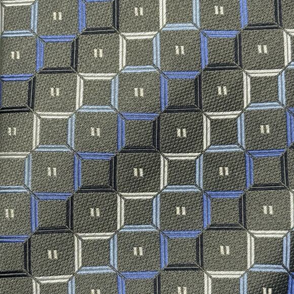 NWT Roberto Villini Men's Necktie Silk Geometric Squares 4" x 66" Long Tie USA - Picture 3 of 10